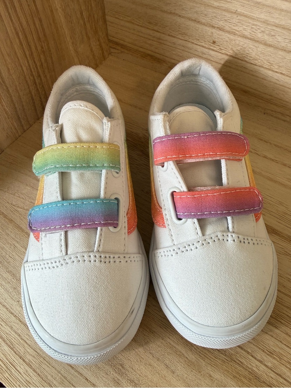 Vans Old Skool V Rainbow Hook & Loop Toddler Size 10 White Canvas NWOT